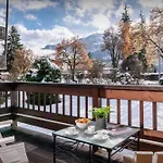 Timothy - Ovo Network Chalet Samoens